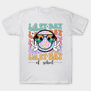 Happy Last Day Of School, Retro Teacher, Class Dismissed, Rock The Test, Staar Day, End Of School T-Shirt